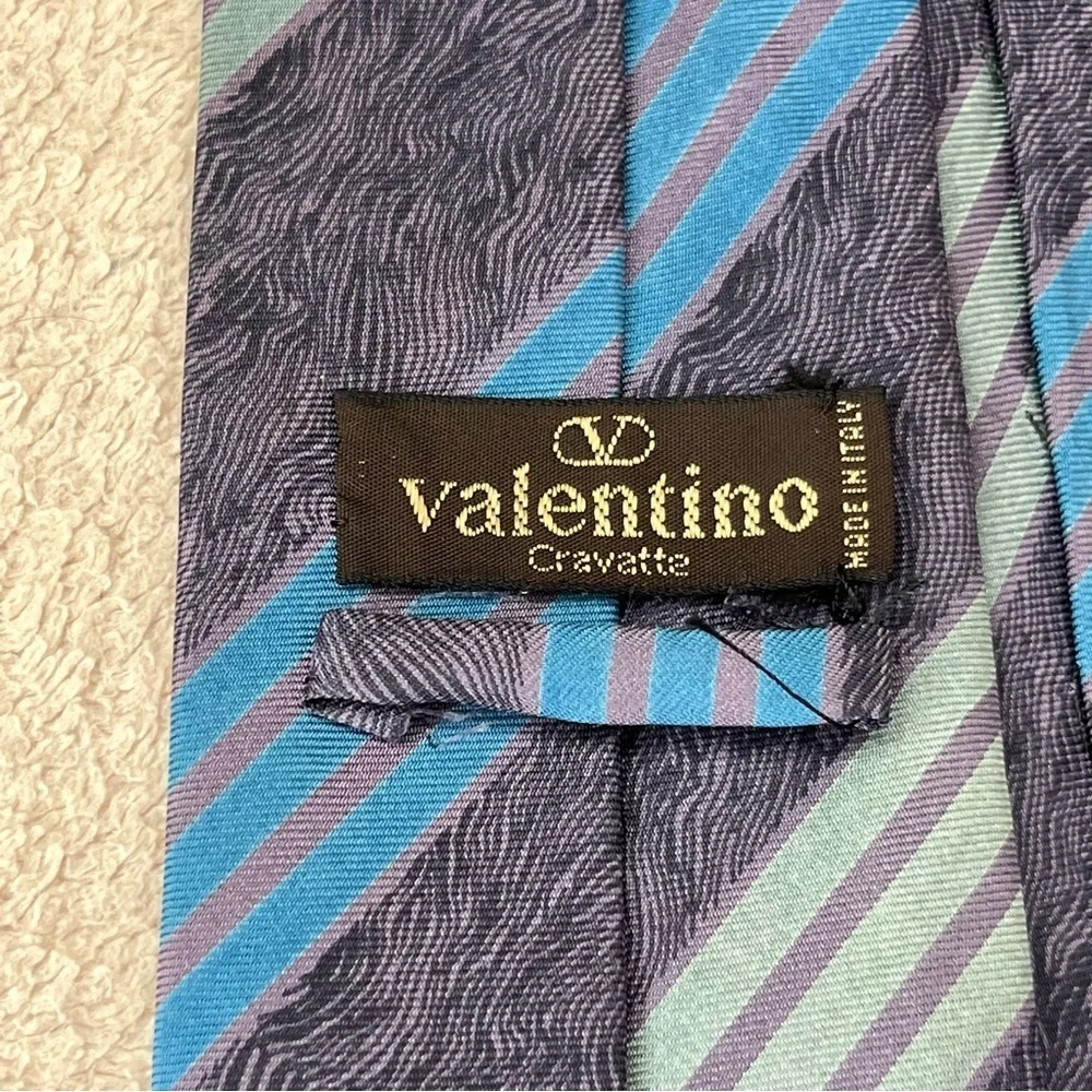 Valentino Cravatte Silk Tie-Blue Striped-Men’s-Business-Luxury-Designer-Fashion